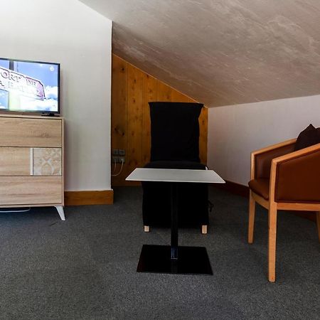Appartement Le Galetas Des Planards Chamonix Exterior photo